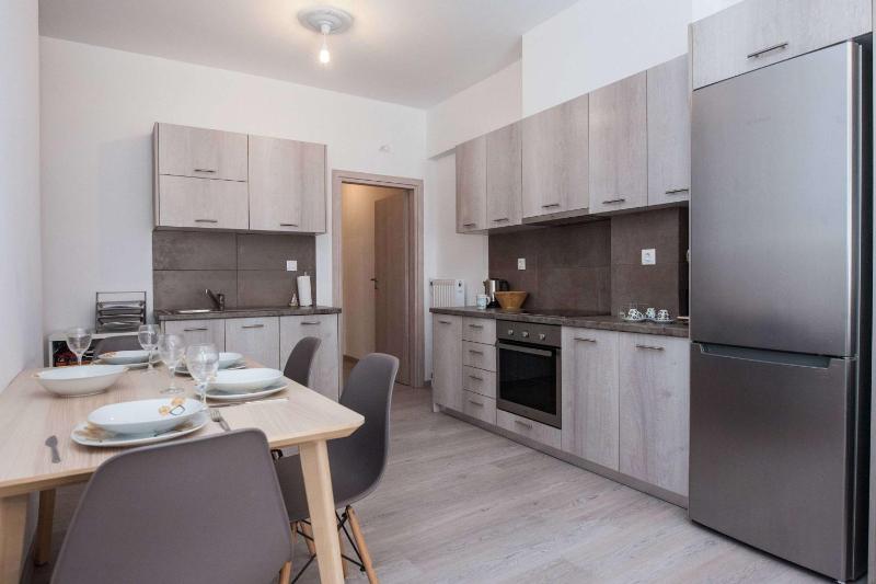 Trendy Cozy 2 Bd Apt in Panormou Metro Station - image 12