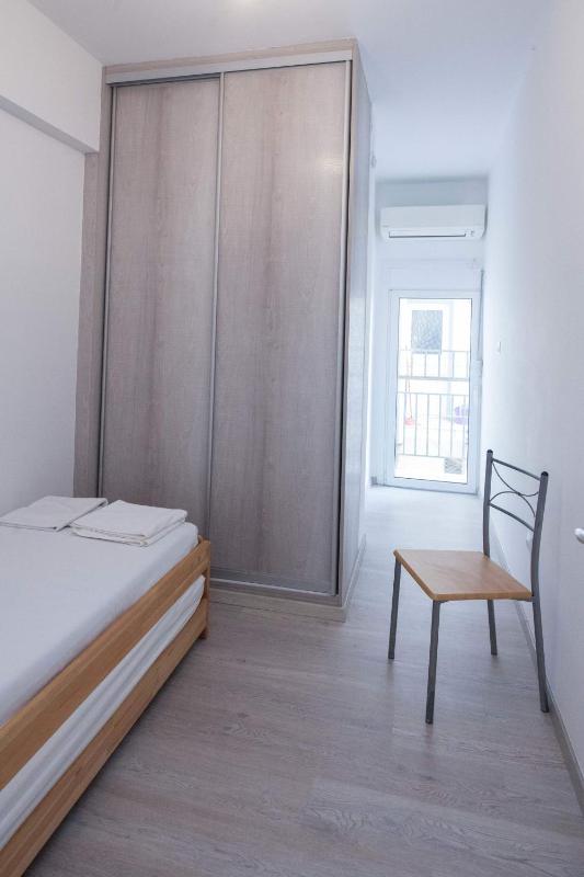 Trendy Cozy 2 Bd Apt in Panormou Metro Station - image 3