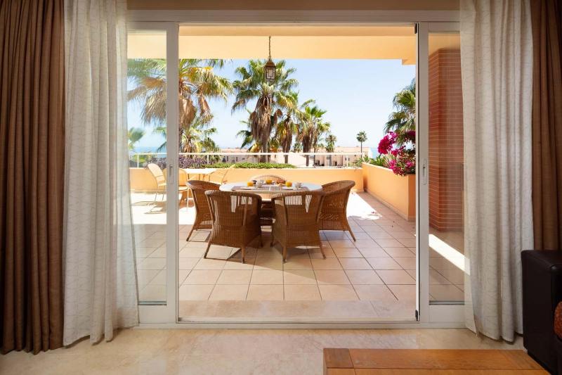 Malibu Mansions Apartments by Alfresco Stays - image 41