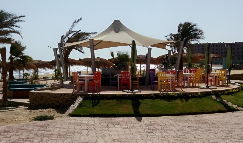 Royal Beach Premier Luxury Stay - image 10