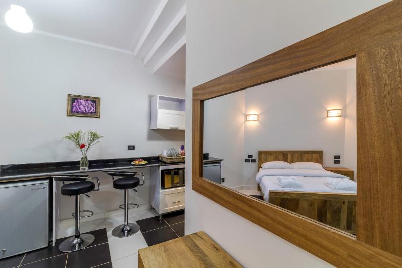 Royal Beach Premier Luxury Stay - image 8