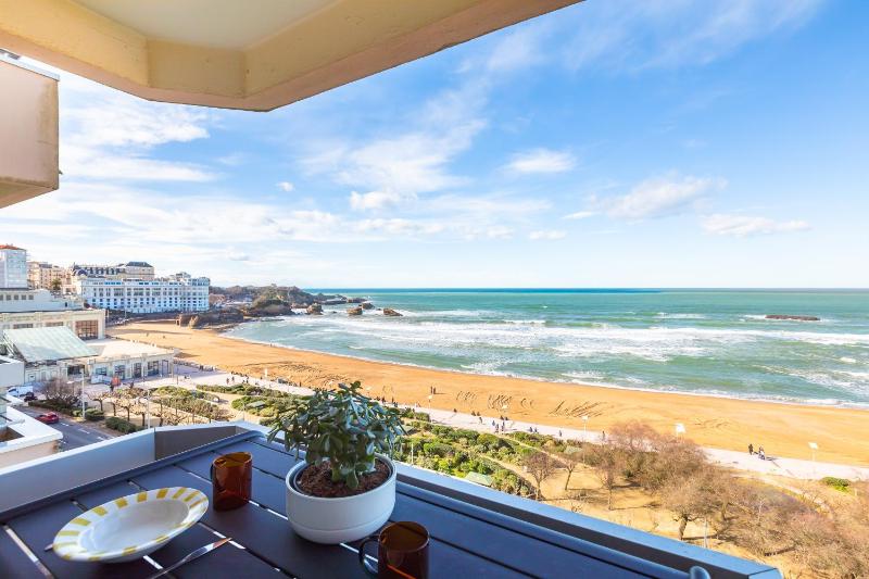 Baïa - Studio vue imprenable sur la mer - image 12