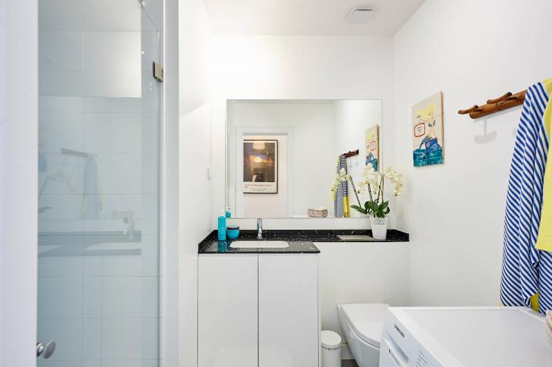 Cascais centre bright 65m2 apartment T2 at the perfect location - image 34