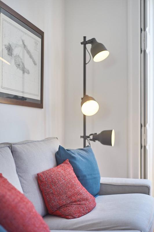 Cascais centre bright 65m2 apartment T2 at the perfect location - image 33