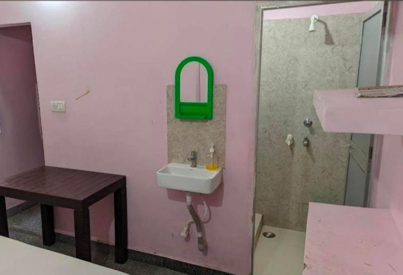 Sri Hotel Ganga Couple&Family Friendly - image 19