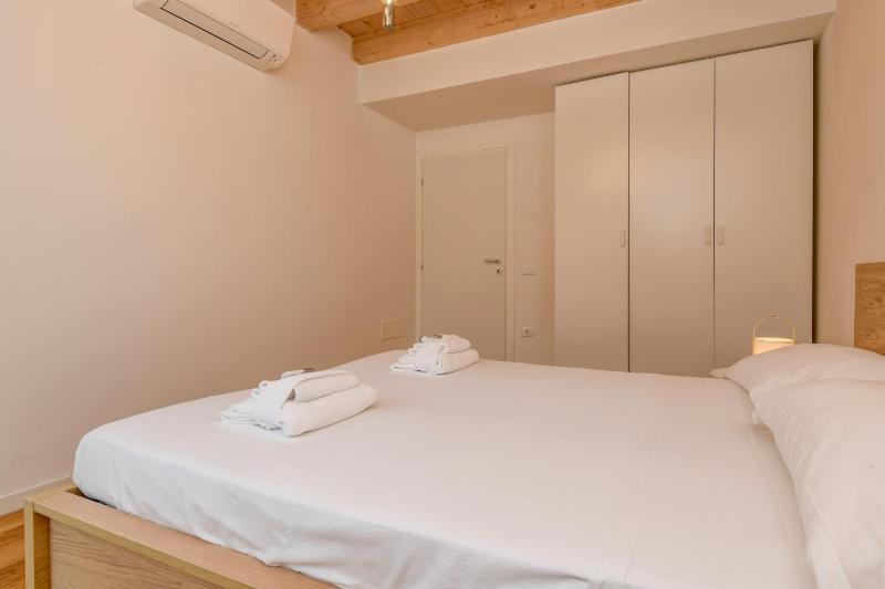 Peschiera Family Homes Fornaci - image 40