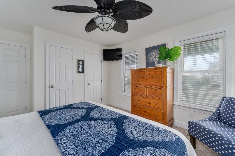5435 - Carolina Gray - image 11
