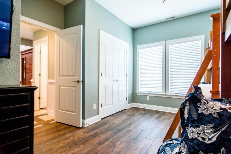 5550 - Tradewinds 2 - image 34