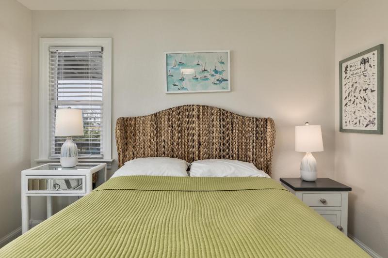 5685 - Seaside - image 15