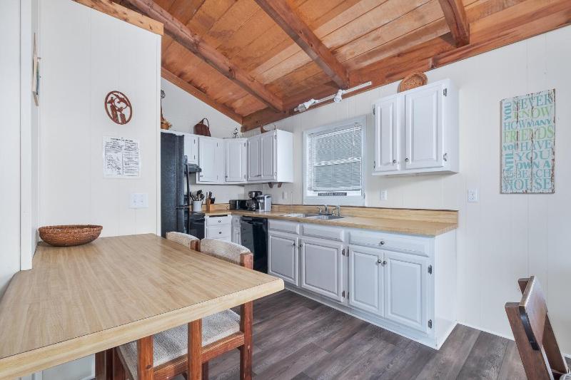 5793 - Beachy Keen - image 9