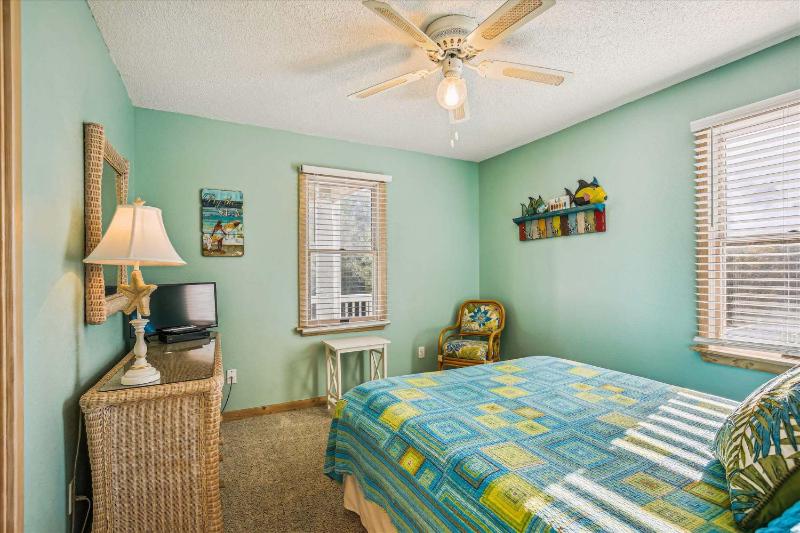 1488 - Sandy Pause - image 22