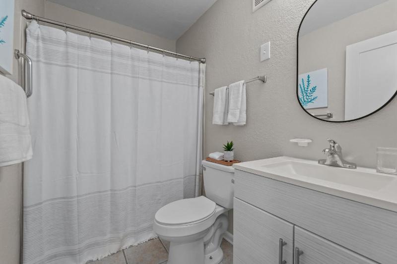 5619 - Pura Vida - image 16