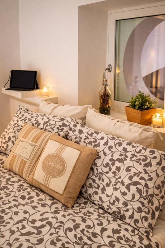 Via Roma Apartment Deluxe - image 32