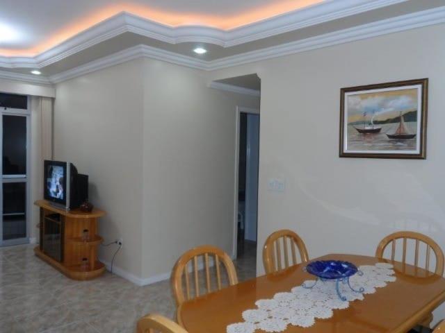 Real Apartments 256 - Aconchego em Cabo Frio com varandas privativas e garagem inclusa - image 4