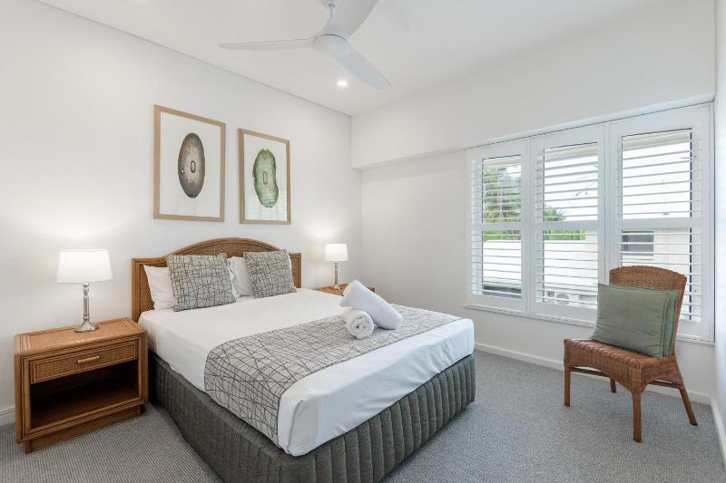 Balboa Apartments - image 50
