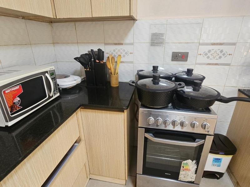 Lakeview 3BR Apartment Nakuru CBD - image 2