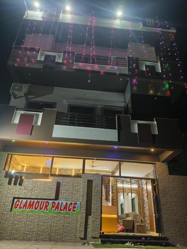 Glamour Palace - image 2