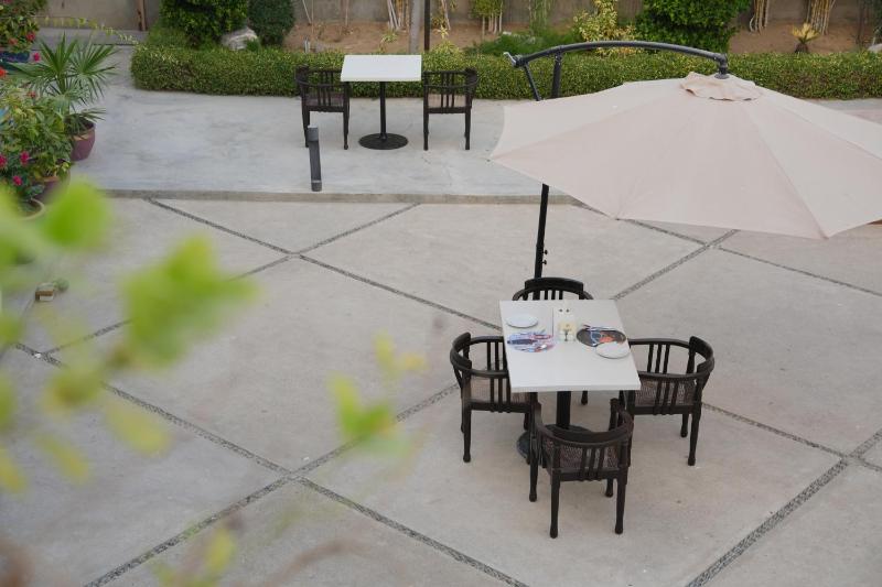 Ambiance Boutique Art Hotel Karachi - image 11