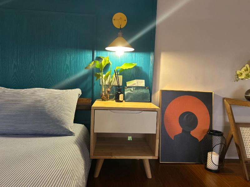 Shanghai Hills & ZINN City Bnb Near Line13 Mid Huaihai Rd & Changle Rd - image 8