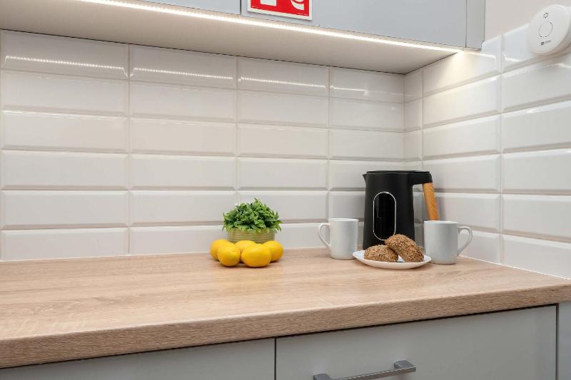 Functional & Cozy Studio close to the City Center with Balcony by Noclegi Renters - image 11