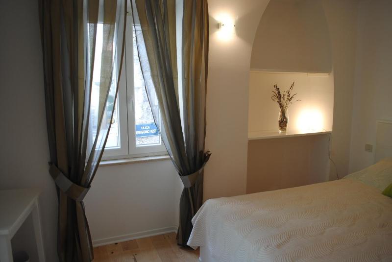 Double Room image 3