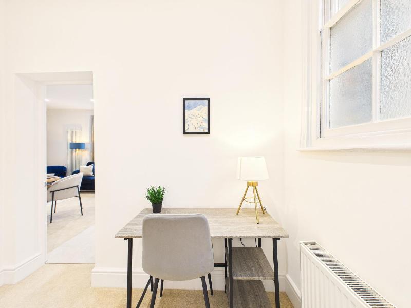 *NEW* Artisan Court | Central | Modern | Parking - image 14