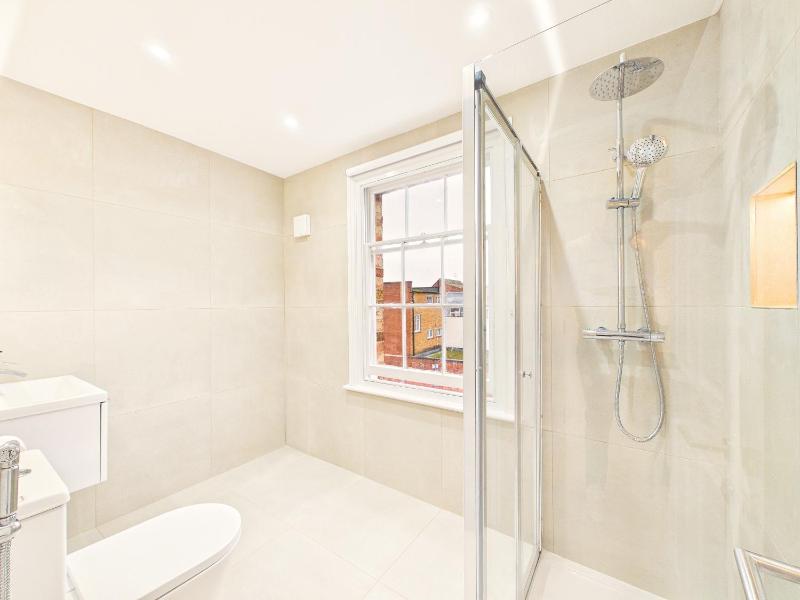 NEW Artisan Apartment by Signature Stays - Modern - Spacious - Parking - image 10