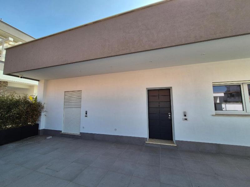 PALM BEACH HOUSE Fiumicino - image 12