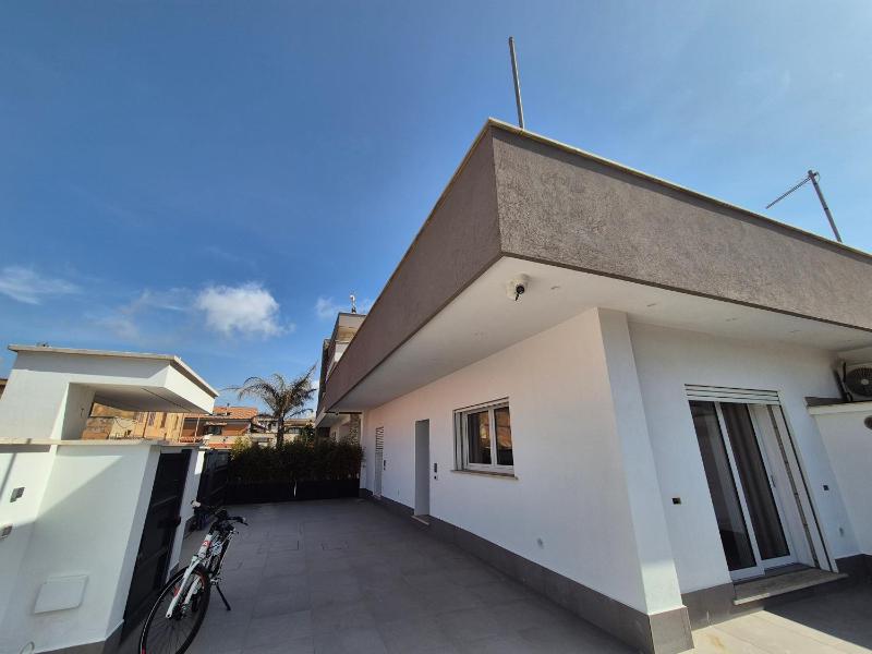 PALM BEACH HOUSE Fiumicino - image 17