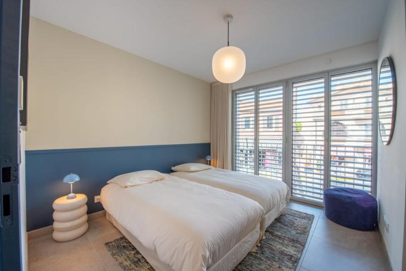 Luxury Apartment In A Residence In Saint Tropez - image 4