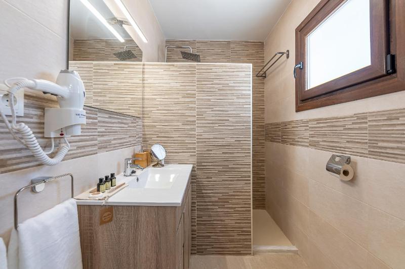 797 HOLIDAY RENTALS - Carrasco Beach - image 22