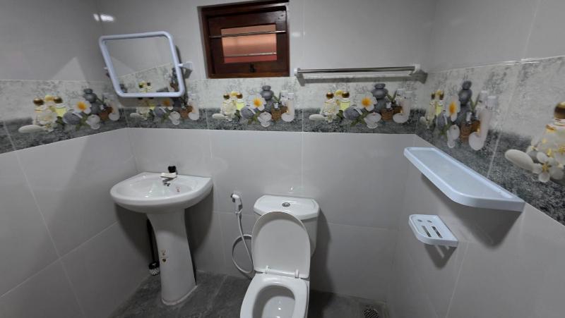 Diws Holiday Bungalow - image 10