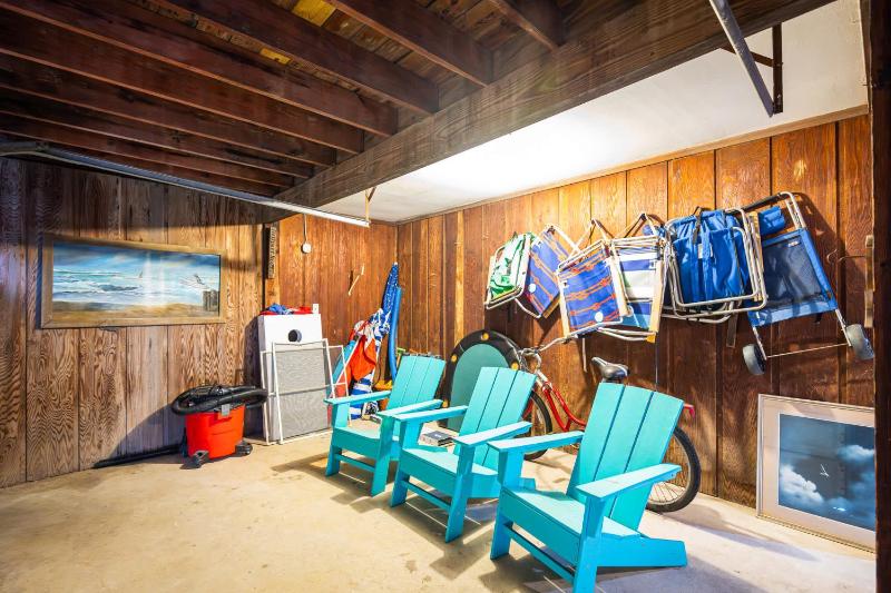 New Listing Walk to Beach Hot Tub & Games - image 48