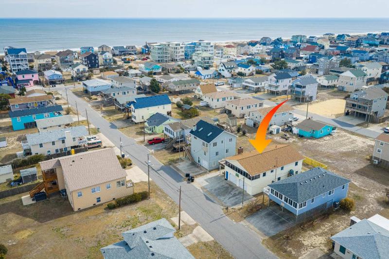 New Listing Walk to Beach Hot Tub & Games - image 40