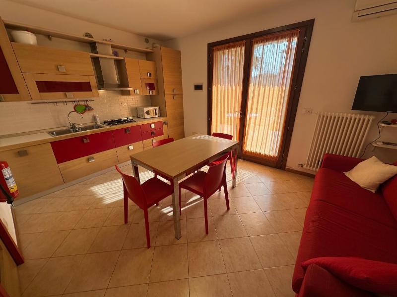 Villaggio dei Fiori deluxe apartments - image 7