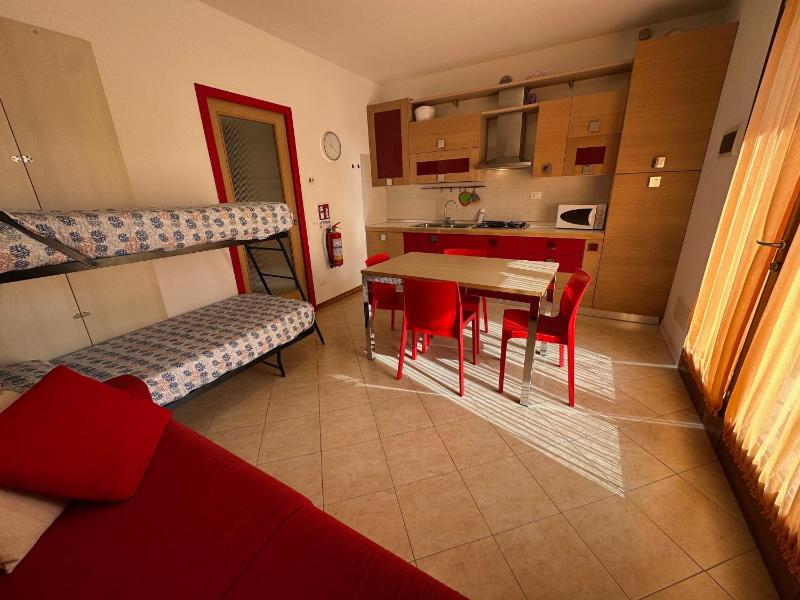 Villaggio dei Fiori deluxe apartments - image 10