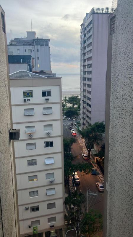 Apartamento com Ar Condicionado a 100 m da Praia - image 30