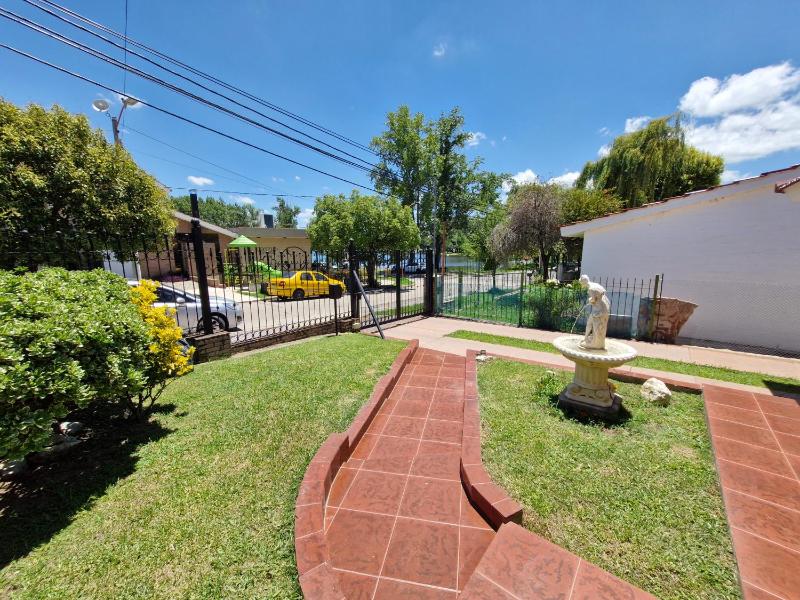 Depto para 2 frente al Lago - image 6