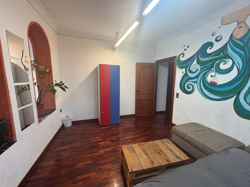 Tarragona Hostel - image 46