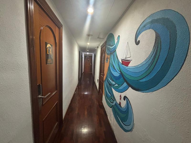 Tarragona Hostel - image 49