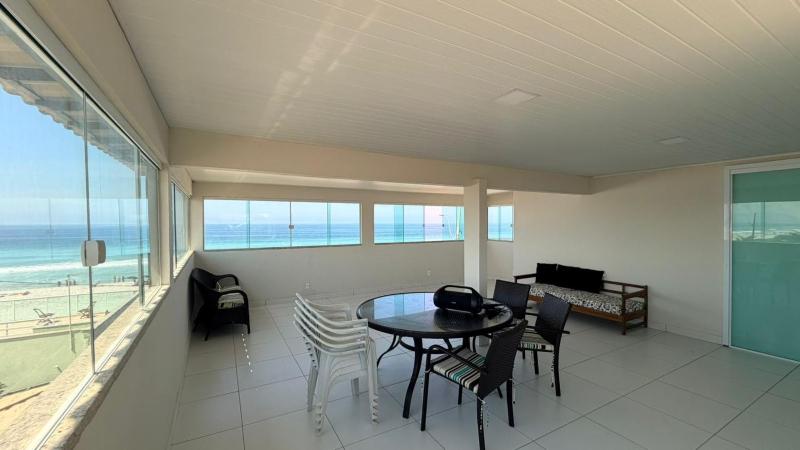 Casa frente ao mar pé na areia - image 39