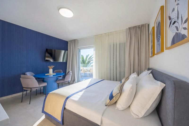 Apartments Dernaj - image 44
