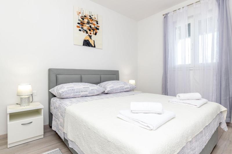 Apartment Comfort - image 4