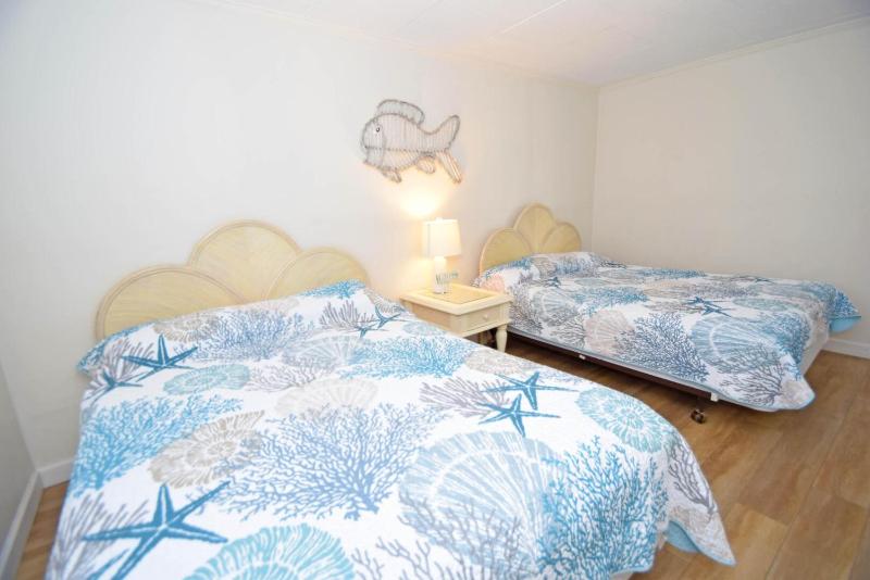Ocean Hideaway 211 - image 11