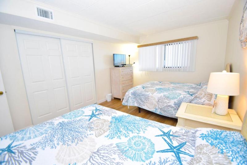 Ocean Hideaway 211 - image 6