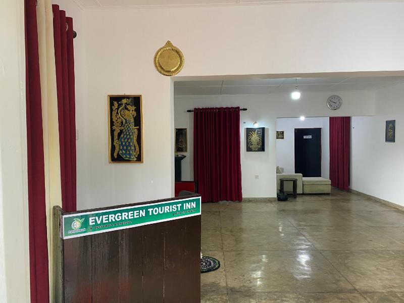 Evergreen tourist inn - image 7