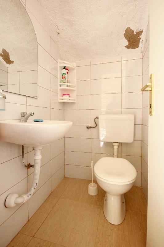 Apartments and rooms with parking space Makarska - 6767 - image 35