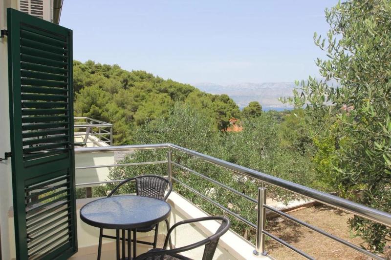 Family friendly house with a swimming pool Splitska Brac - 25269 - image 13