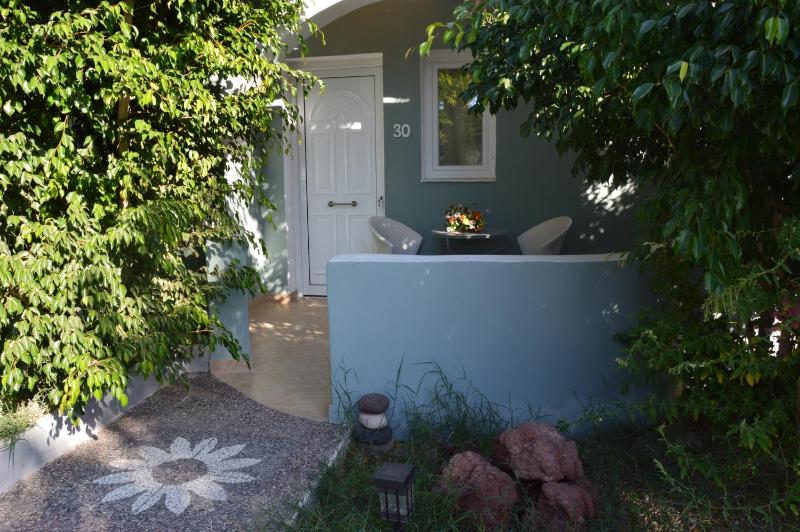 Deluxe Double Room image 3