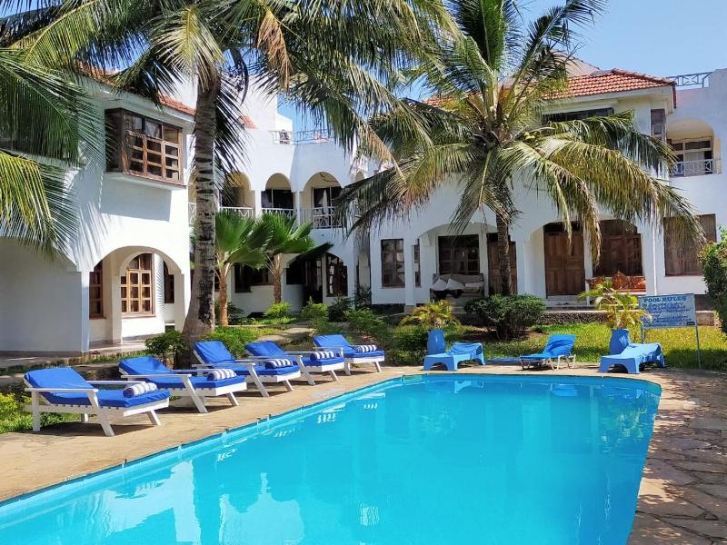 Two bedroom Beach Villa in Diani - image 1